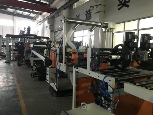 comprare Linea di estrusione per pannelli in ABS PP HDPE per larghezza 1000-2000 mm e spessore 3-50 mm per lastre di plastica resistenti alla corrosione online manufacture
